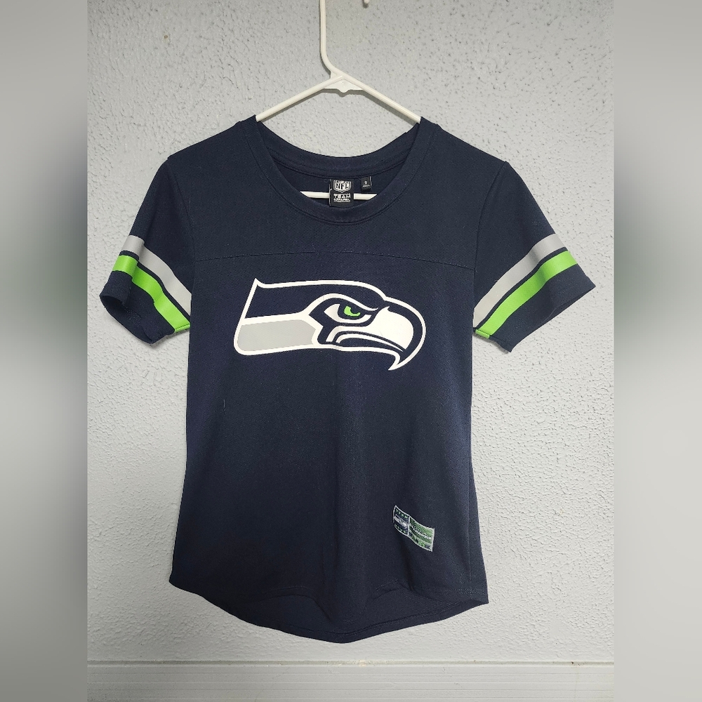 Womans Size S Jersey